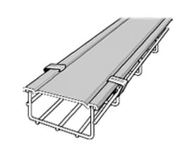 Legrand gitterbakkelåg CF 100-E i el-forzinket stål med clips til montering på en 2 meter lang gitterbakke.