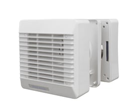 Fresh hvidt vindueskit til S100-serien, vist fra siden med fokus på riller og monteringshuller.