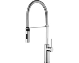 Lavabo Kubus 020 Proff køkkenarmatur i krom med fleksibel udtrækstud og enkelt greb til betjening.