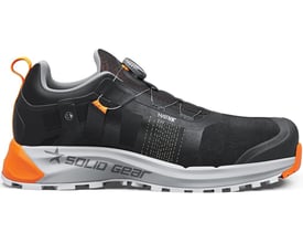 Solid Gear Haze 2 Fly Low sikkerhedssko i sort, grå og orange med BOA-lukning, set fra siden.