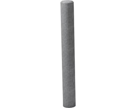 Enkel Hanit palisade, rund, 10 x 80 cm, i grå genbrugsplast med en stenet overfladestruktur.