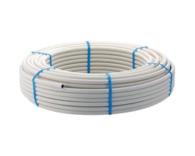 Geberit FlowFit PE-RT-alu-PE-RT-rør i hvid, 16x2 mm, rullet stramt sammen og fastholdt med blå bånd.