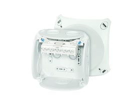 Detalje af Hensel DK0404G forgreningsdåsen med fokus på den hvide 5-polet klemme og terminaler.