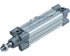 SMC CP96SDB40-400C ISO-cylinder med Ø40 mm diameter og 400 mm slaglængde, vist fra siden på hvid baggrund.