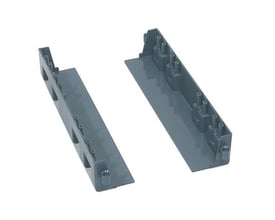 Legrand gulvboks bagdåse i reduceret højde, 16 moduler, vist i grå plast med monteringshuller.