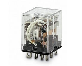 Omron LY3-0 relæ til 24V DC med 11 poler og 10A kapacitet, visuelt transparent kabinet med tydelige mærkater.