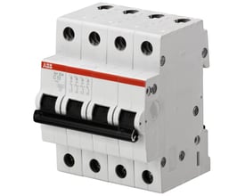 ABB automatsikring SH204-C20, 4-polet 20A med C-karakteristik og 6kA brydeevne, vist fra siden.
