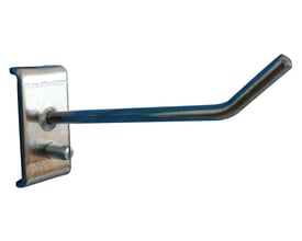 Maskinfabrikken Universal værktøjskrog i metal med 75mm længde og Ø4mm krogdiameter, vist isoleret.