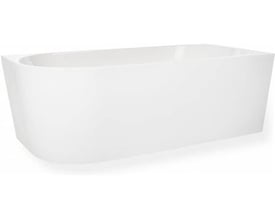 Elegant Back To Wall badekar i mat hvid akryl, 1800mm langt med retvendt højre side. Leveres med krom bundventil og overløb.