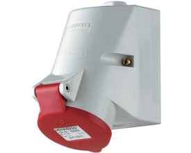 Mennekes CEE vægudtag i hvid plast med rød klap, 16A, 400V, 5-polet, IP44-klassificeret og jordben ved 6 timer.