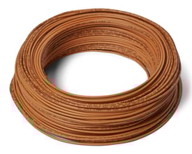 H07V-U installationsledning 1x1,5 mm brun til faste installationer, vist som en spole med 100 meter kabel.