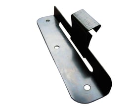 Glidehafte i rustfrit stål med 70 mm længde, 25 mm falshøjde og 55 mm glidemål, velegnet til kystnære områder.