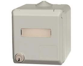 Mennekes Schuko stikkontakt i grå RAL 7035 med 2-polet + jord, 16A og IP44, med lås og tilgang i top.