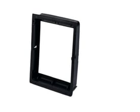 Duka kondensmuffe 150x150 mm, type 213, set fra en vinkel der viser dens firkantede form og klik-system til nem montage.