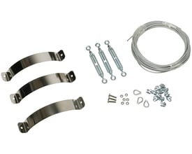 Kierulff Metalbestos bardunsæt Ø230/130 i sort med 10m wire, der viser alle komponenter samlet.