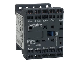 Schneider Electric TeSys K kontrolrelæ med 3NO+1NC kontakter og 24V DC spole, vist med mærkning og tilslutningsklemmer.