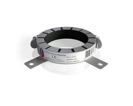 FireFree 320 brandbøsning med diameter på 90 mm, vist som en grå ring med monteringsflige.