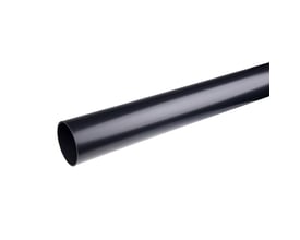 Plastmo nedløbsrør i sort plast med en diameter på 110 mm og en længde på 3 meter.