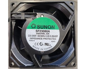 SUNON SF23080A ventilator 80x38mm 230V med grøn mærkat, viser modelnummer og tekniske specifikationer.