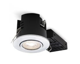 Nordtronic Uni Install G2 indbygningsspot med krom front, sort bagdåse og GU10 fatning. Hvid baggrund.