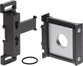 Festo monteringsvinkel MS6-WPM-D i sort metal og plast, vist med tilbehør.