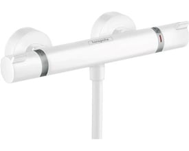 Hansgrohe Ecostat Comfort brusearmatur i mat hvid med to greb til temperatur- og volumenjustering.