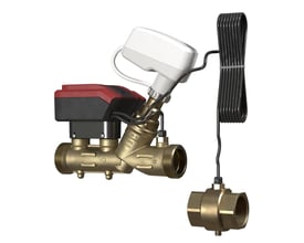 IMI TA reguleringsventil DN40/2 TA-SMART med ultralydsflowmåling, 2-vejs elektronisk styret messingventil med sort og rød styreenhed og hvid kappe.