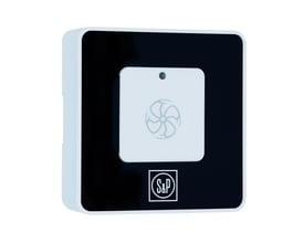 Thermex boost-knap til Narah Ø160 med hvid betjeningsflade, ventilatorsymbol og sort front med S&P-logo.