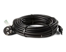 Nærbillede af Heatcom Frost Safe 14 meter varmekablets samling med DK-stikprop og tilslutningspunktet.