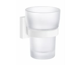 Smedbo House holder til tandkrus i mat hvid med materet glas, mål 98x75x93 mm, monteres på væg.