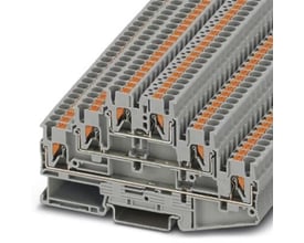 Detaljeret billede af Phoenix Contact fleretagesklemmer, der viser push-in-tilslutningens interne mekanismer og 2,5mm2 kapacitet.