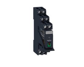 Schneider Electric RXG relæ med sokkel i 3/4 vinkel, viser testknap, mærkat og terminaler for 24VAC, 5A og 2 CO kontakter.