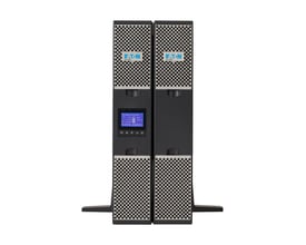 Eaton 9PX online-UPS på 2000 VA vist stående ved siden af en batterienhed, med ventilationsgitre og betjeningsdisplay.