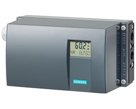 Siemens SIPART PS2 elektropneumatisk positioner i aluminium, med digitalt display og synligt Siemens logo.