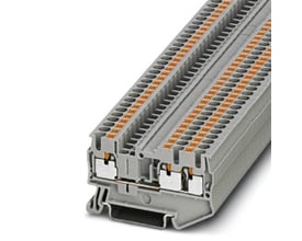 Detaljebillede af to sammenkoblede Phoenix Contact PT 2,5-Twin gennemgangsklemmer i grå, der viser push-in mekanismen.