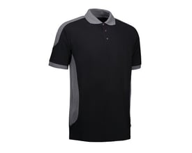 ID Identity Poloshirt pro i sort med grå kontrastpaneler på siderne og ærmerne, vist i størrelse 4XL.