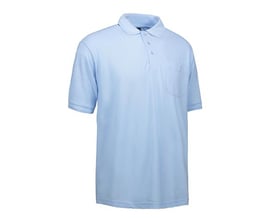 ID Identity klassisk poloshirt i lys blå, størrelse 2XL, med brystlomme og ribdetaljer på krave og ærmer.