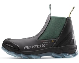 Sidevisning af Airtox GLC S3 sikkerhedsstøvle, fremhæver den brede pasform og Whitelayer sømværn.