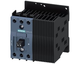 Siemens Sirius 3RF34 solid-state kontaktor i 3-faset design med 12.5A, 48-600V AC/24V DC og skrueterminaler.