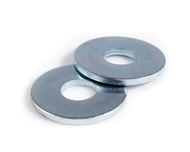 To forzinkede skiver M10, 10,5 x 30 x 2,5 mm, DIN 7093-1, vist på en hvid baggrund.