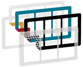 LK FUGA Choice designramme, 3x1½ modul, transparent, viser lag af farveindlæg som hvid, blå, sort og gul.