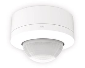 Niko P42LR tilstedeværelsessensor i hvid, designet til påbygning på loft med 360 graders dækning.