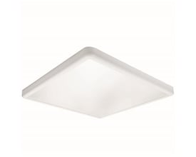 SG Armaturen Sense Surface 600x600 LED-armatur i hvid med 3000K lys på hvid baggrund.