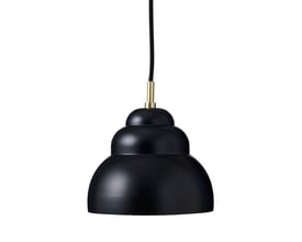 Superliving Bubble pendel i mat sort metal, vist isoleret på hvid baggrund med sort tekstilledning og gylden detalje ved ophænget.