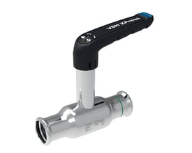 VSH Xpress kuglehane i poleret rustfrit stål med sort håndtag og grøn markering på tilslutning.