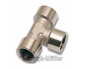 Parker Legris T-muffe 0915 med 1/2" G-gevind, fremstillet af forniklet messing, med tre tilslutninger for rør og slanger.