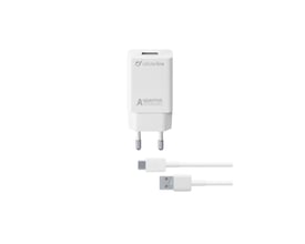 Hvid CellularLine 15W oplader med EU-stik og et hvidt USB-C til USB-A kabel isoleret på en hvid baggrund.