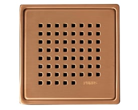 Purus CHESS rist og ramme i PVD-behandlet kobberfarvet rustfrit stål, 150x150mm, med firkantede huller og Purus logo.