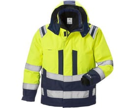 Kansas Hi-Vis vinterjakke kl3 119626 i gul og marineblå, str. 4XL, med aftagelig hætte, fleece krave og reflekterende detaljer for øget synlighed.