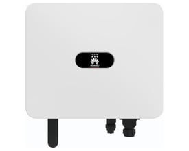 Huawei SUN2000-12K-MB0 hybrid solcelleinverter med hvid front, sort logo og tilslutninger nederst.